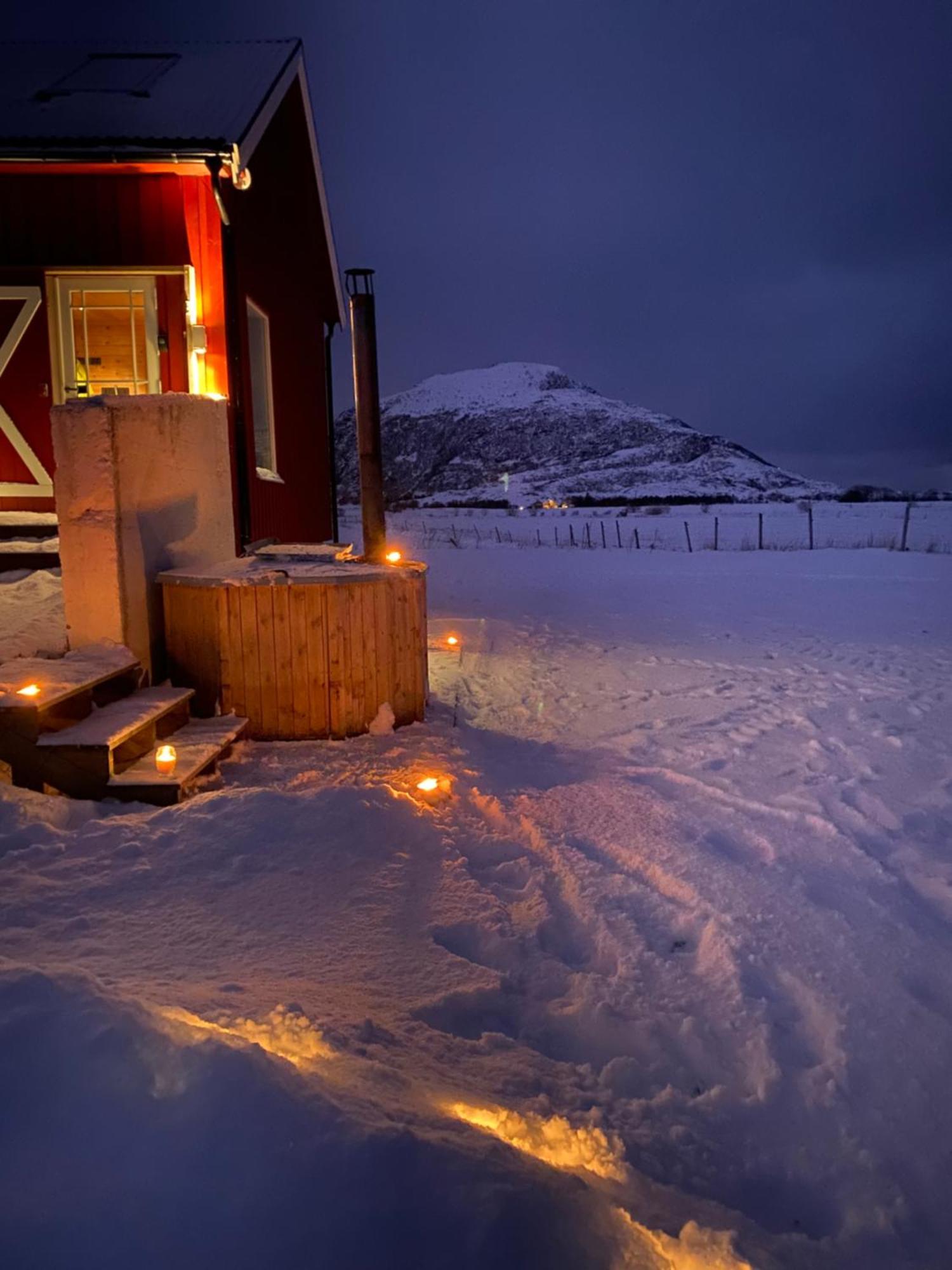 Unique Barnhouse In Amazing Gimsoy In Lofoten Saupstad  Buitenkant foto